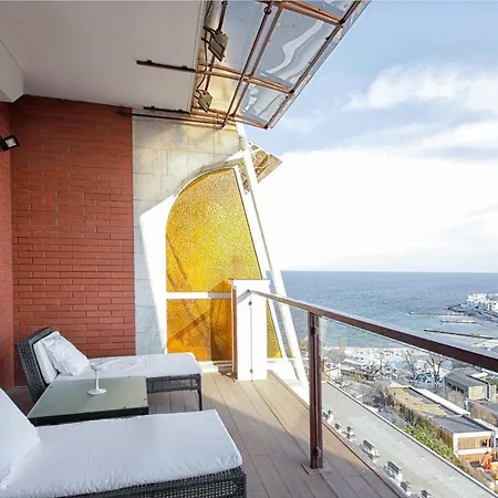 Апартаменти Panoramic 1br With Terrace In Arcadia Palace *